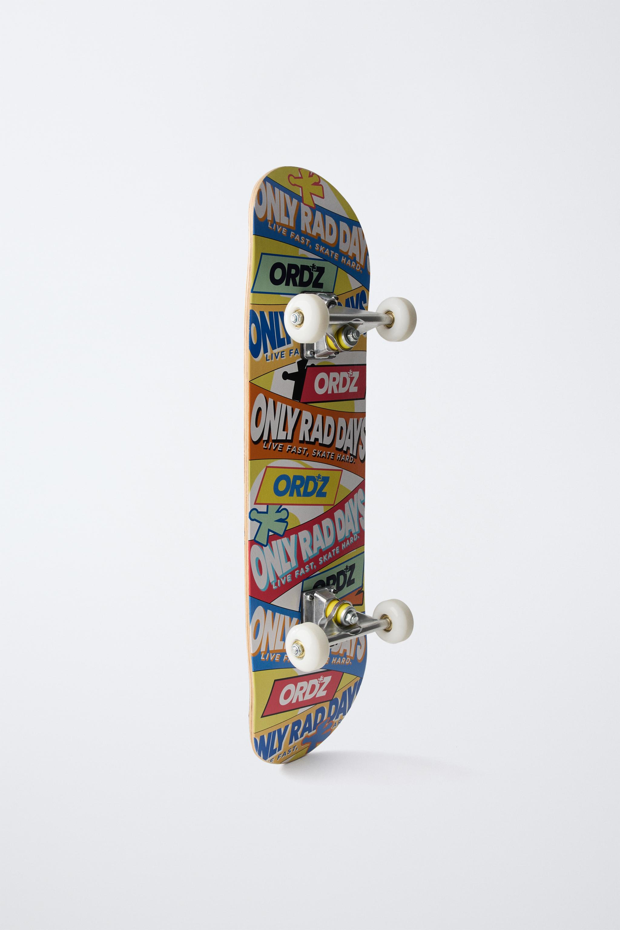 SKATEBOARD